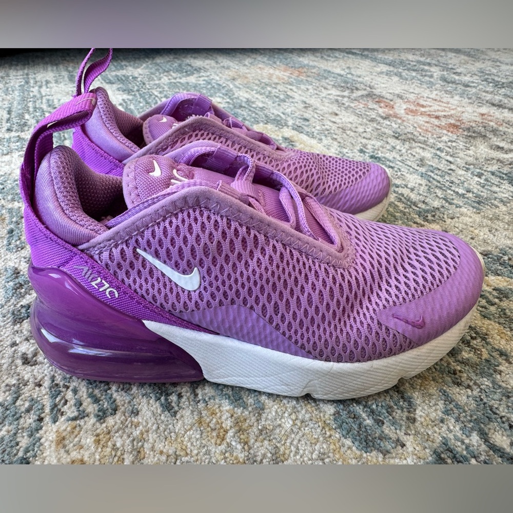 Nike Air Max 270